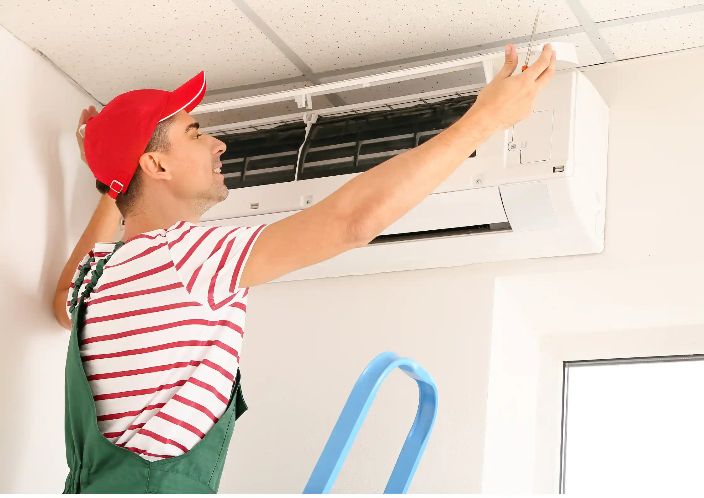 كيف يؤثر انقطاع الكهرباء المتكرر على أعطال المكيف؟